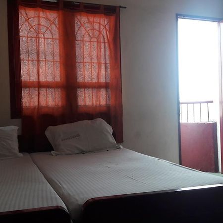 Raamlaxmi Guest House Chennai Ngoại thất bức ảnh